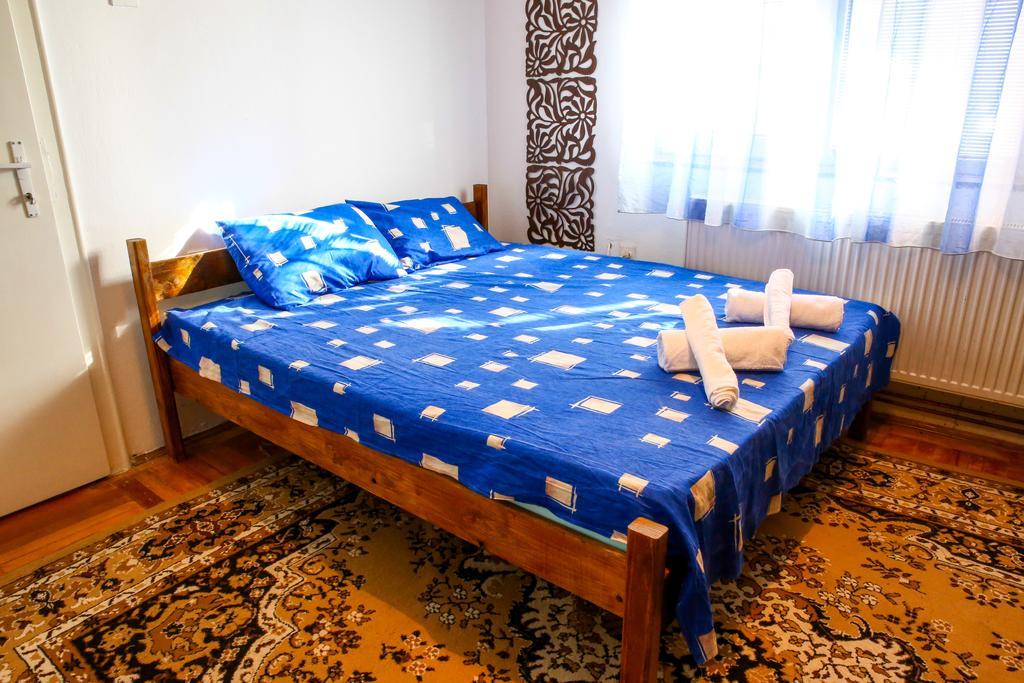 The Comfy Hostel Skopje Kamer foto