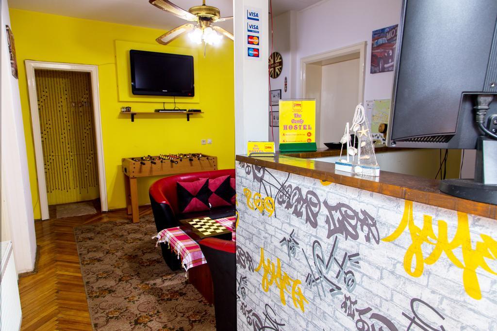 The Comfy Hostel Skopje Buitenkant foto